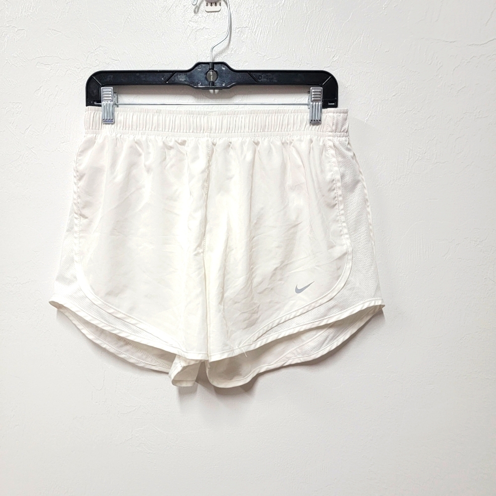 #303 Nike men's DRI-FIT shorts size L
